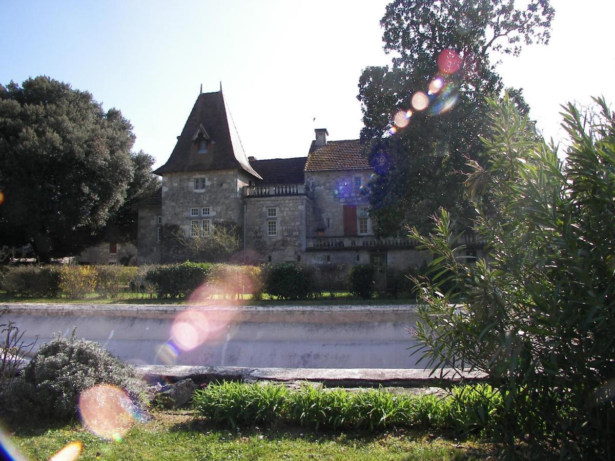 Domaine Du Noble Panzió Saint-Jean-de-Thurac Kültér fotó